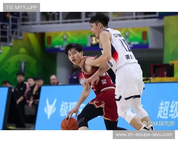 安德鲁斯接李悦洲助攻三分投进浙江队领先山东22分优势明显